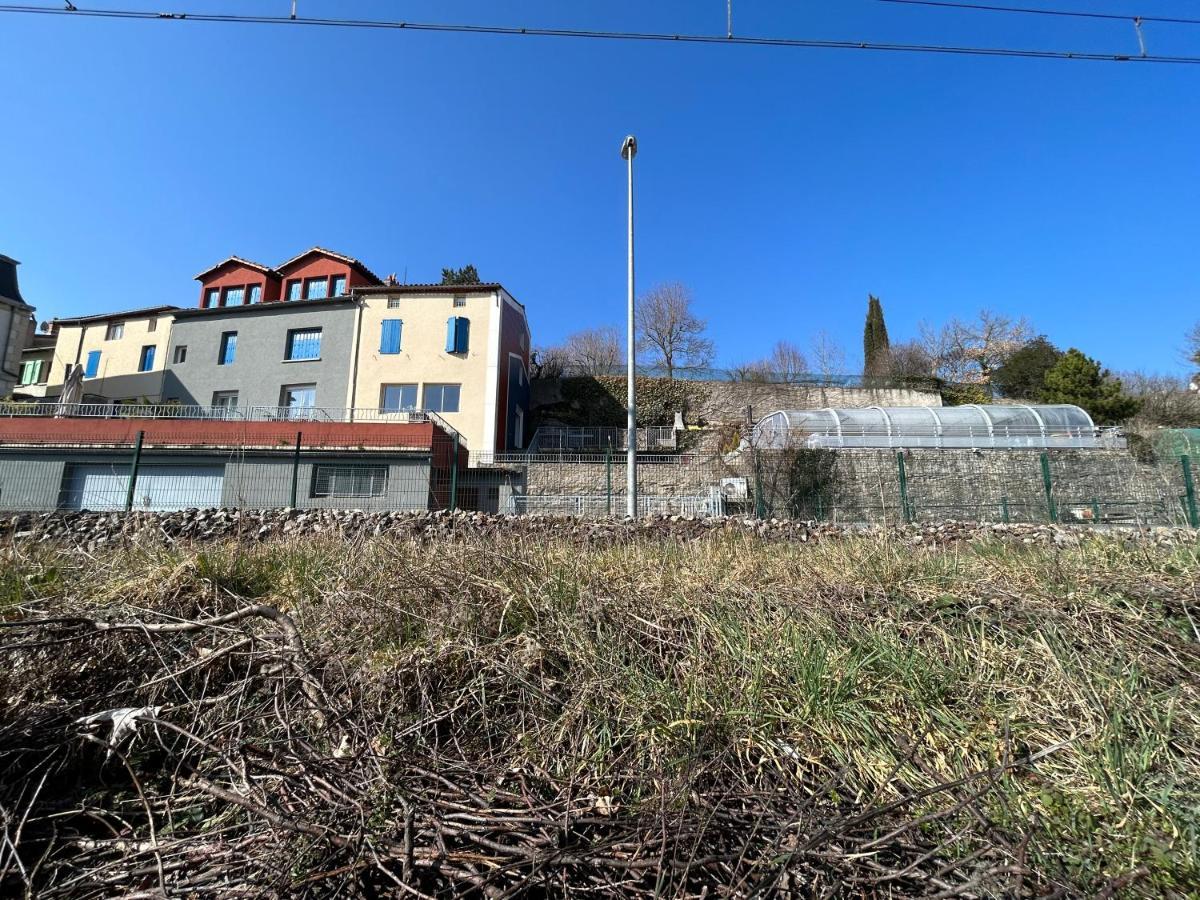 Appartamento Le Mas De Campels Saint-Georges-de-Luzençon Esterno foto